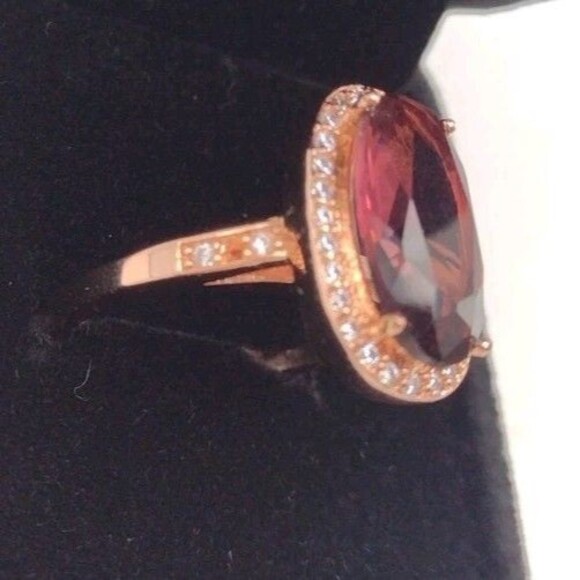 Oval Cut Garnet CZ January Birthstone Rose Gold Overlay Ring Size 7 + Box Gift - Picture 3 of 6